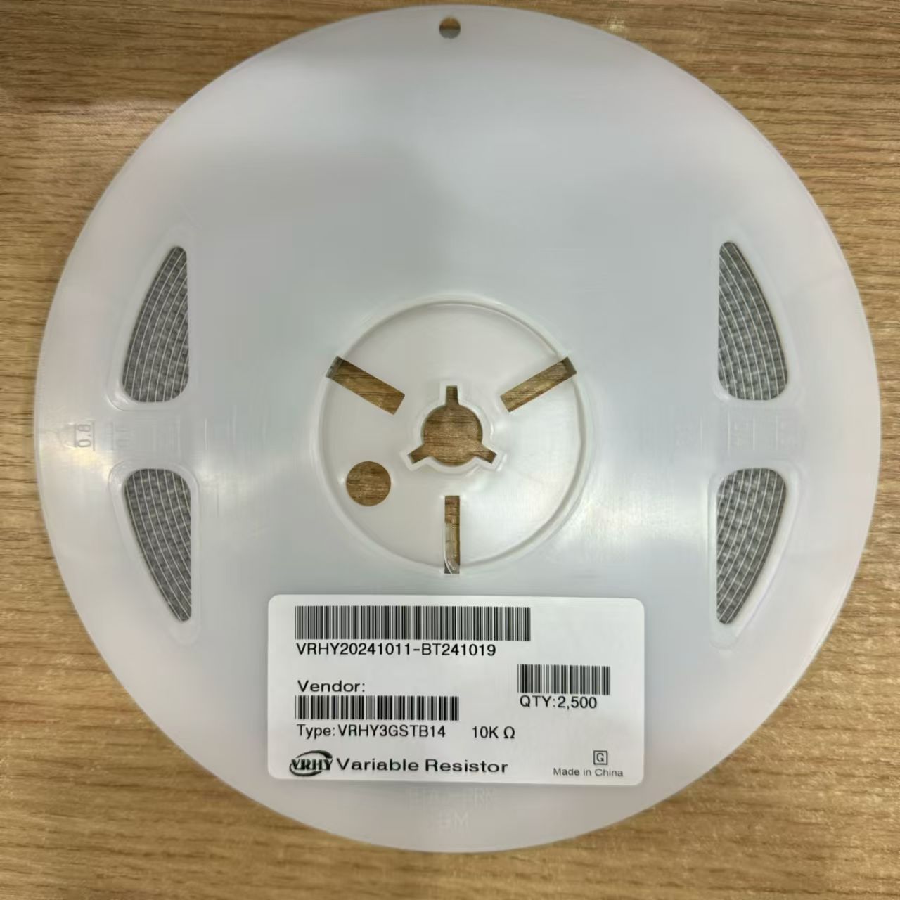 ���a���3*3mm���{����λ��VRHY3GSTB��ֵ�R΢�{���103